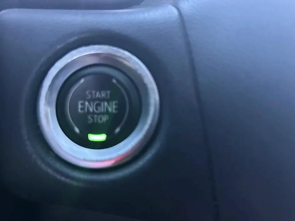 Used 2023 Chevrolet Tahoe LT RWD image 14