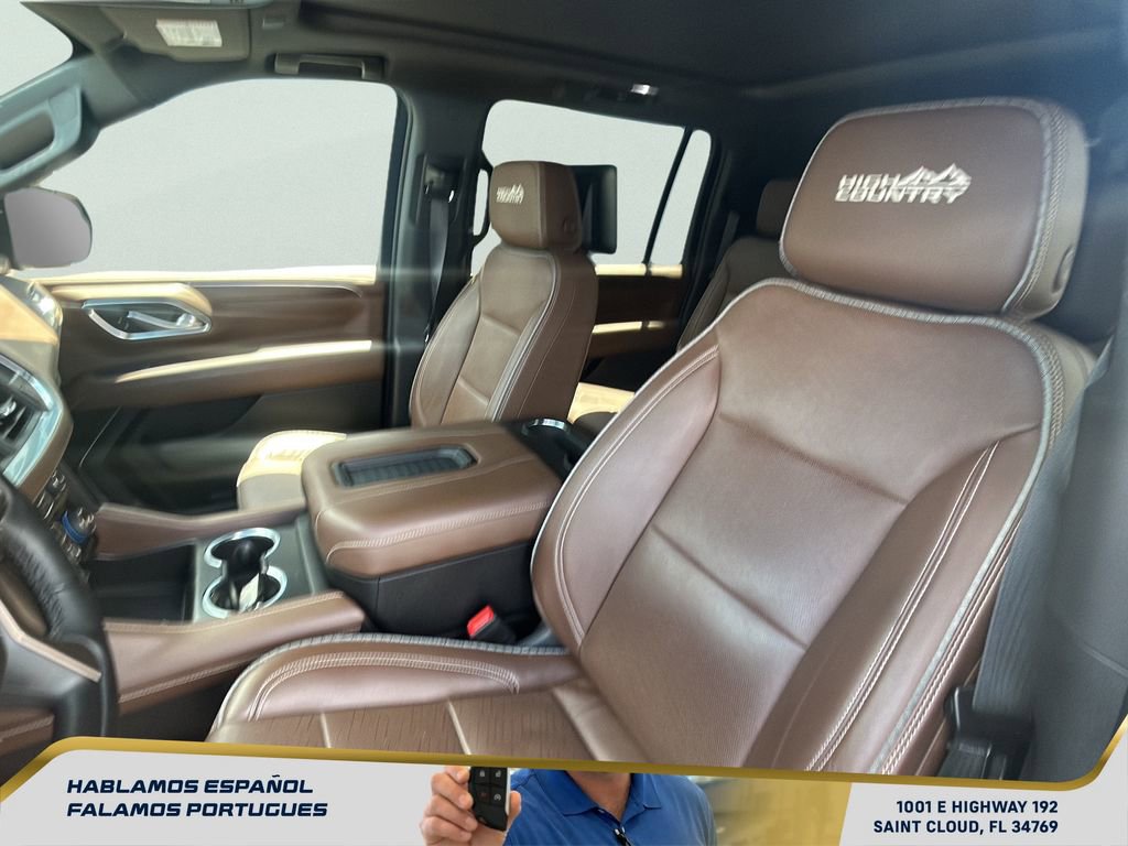 Used 2024 Chevrolet Suburban High Country AWD/4WD image 14