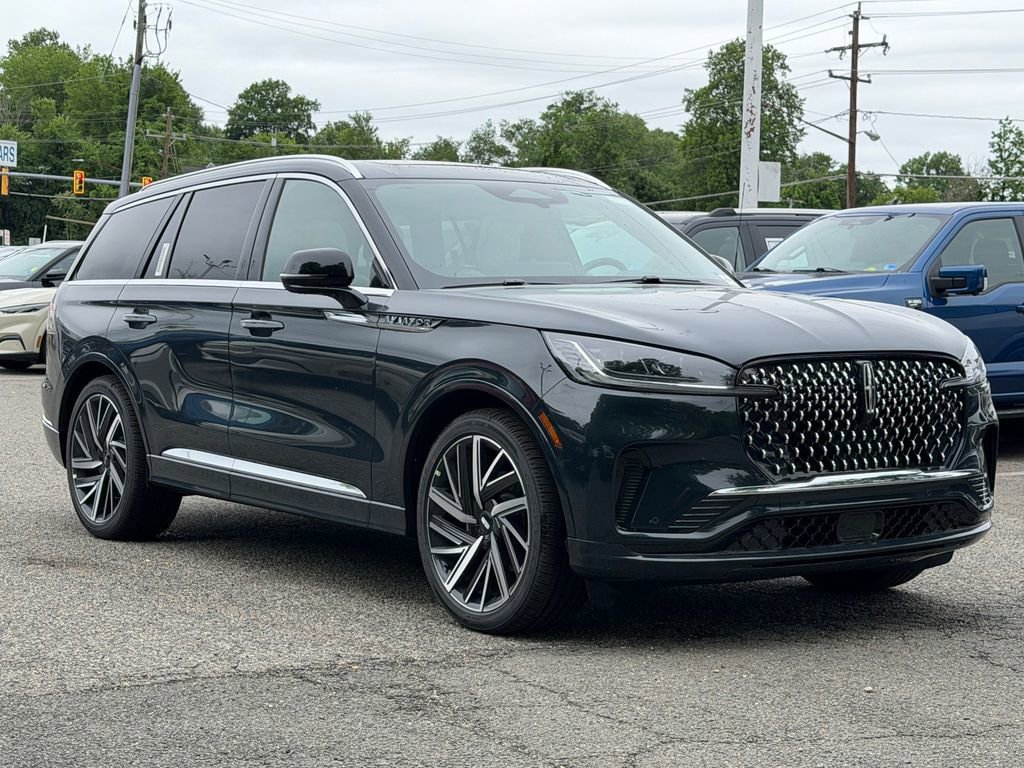 New 2026 Lincoln Aviator Black Label w/ Dynamic Handling Package