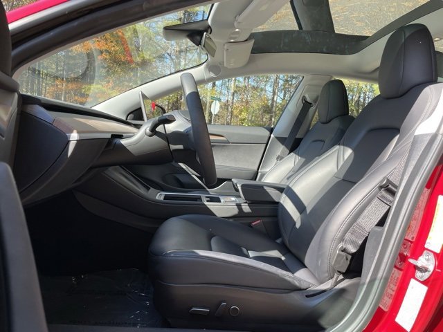 Used 2023 Tesla Model 3 Standard Range image 14