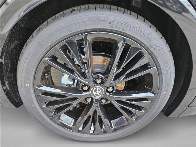 New 2026 Toyota Prius Plug-In Hybrid FWD image 8
