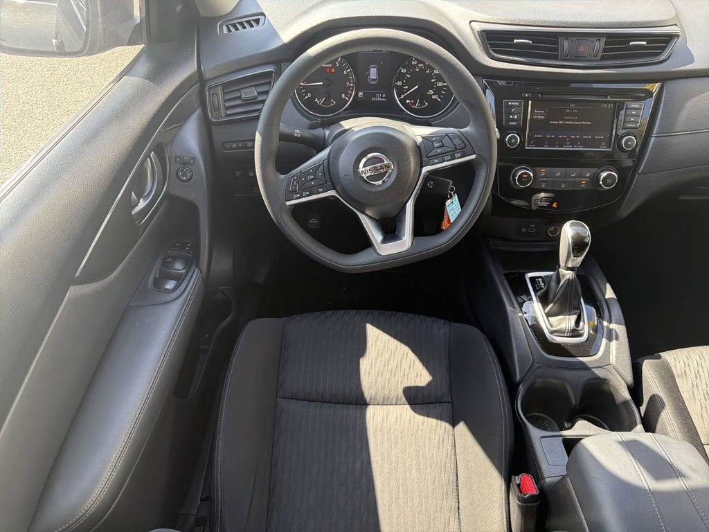 Used 2019 Nissan Rogue S image 14