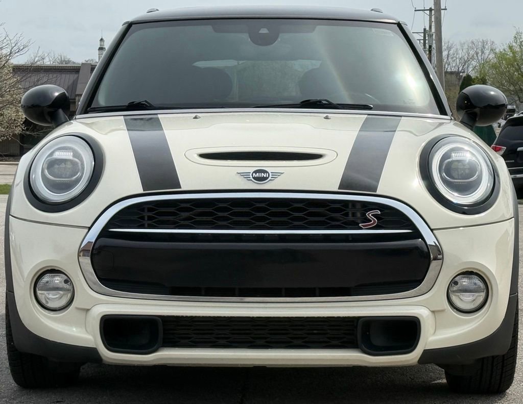 Used 2019 MINI Cooper S image 9