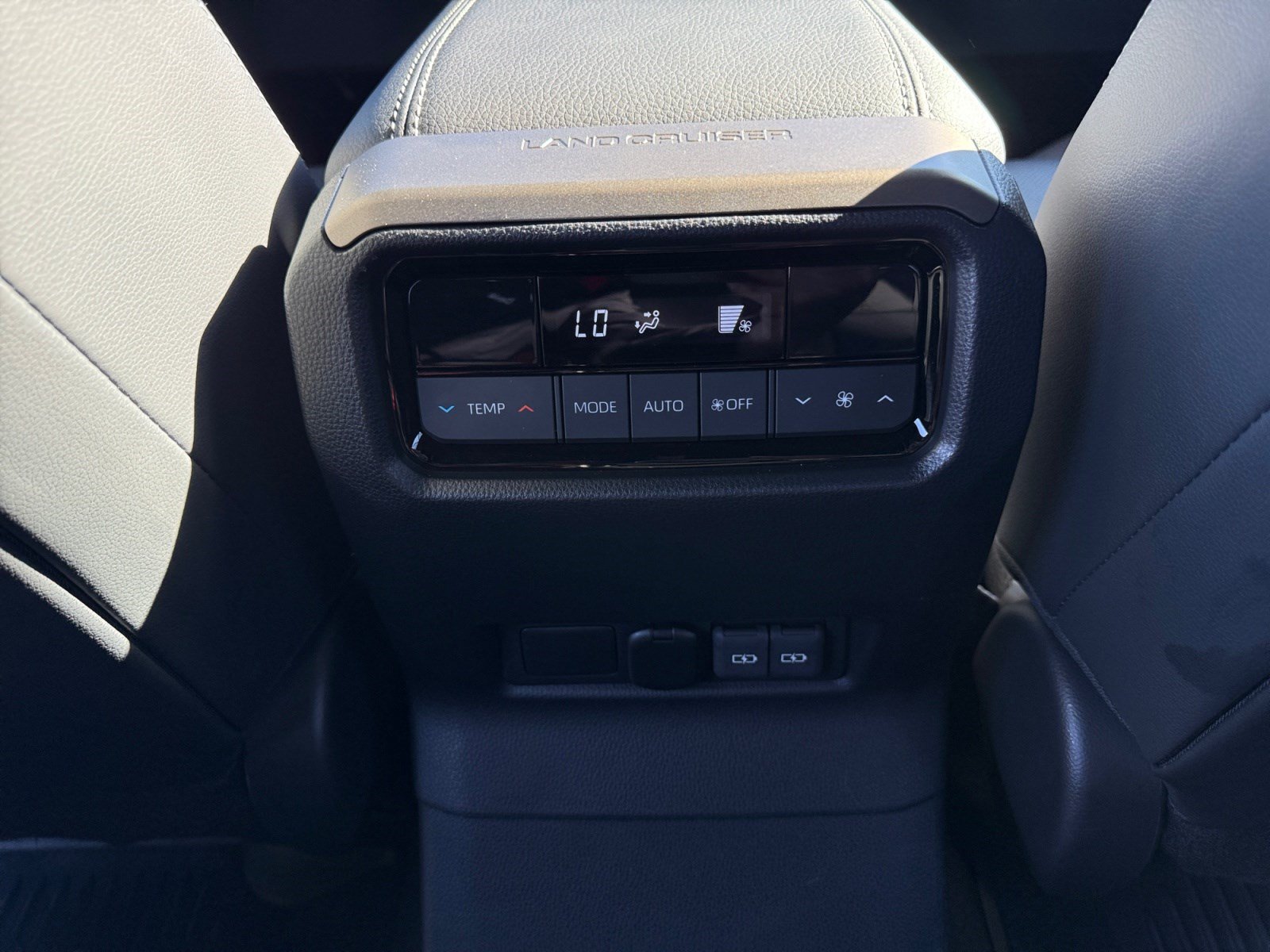 Used 2024 Toyota Land Cruiser AWD/4WD image 30