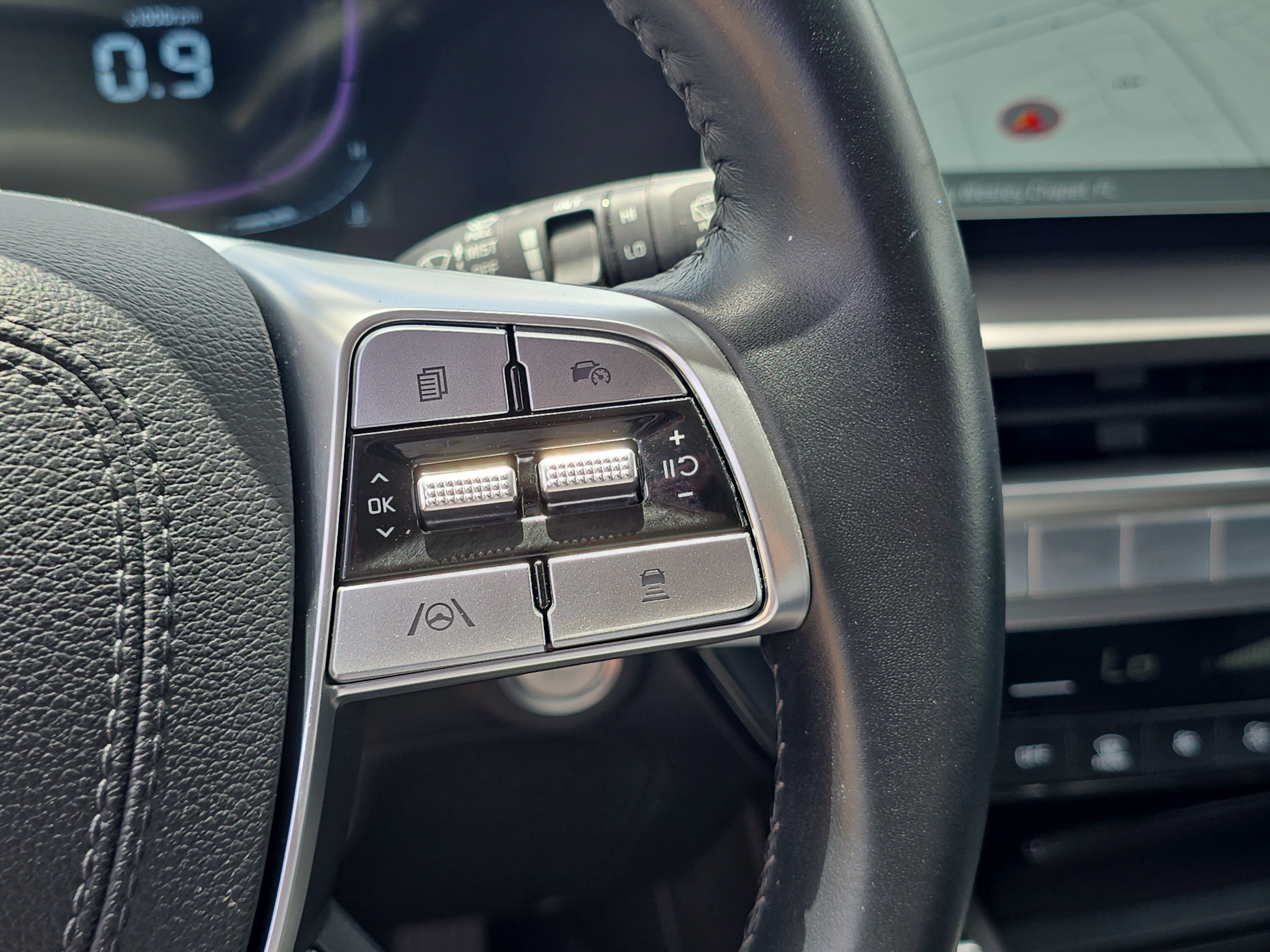 Certified 2025 Kia Telluride S FWD image 34