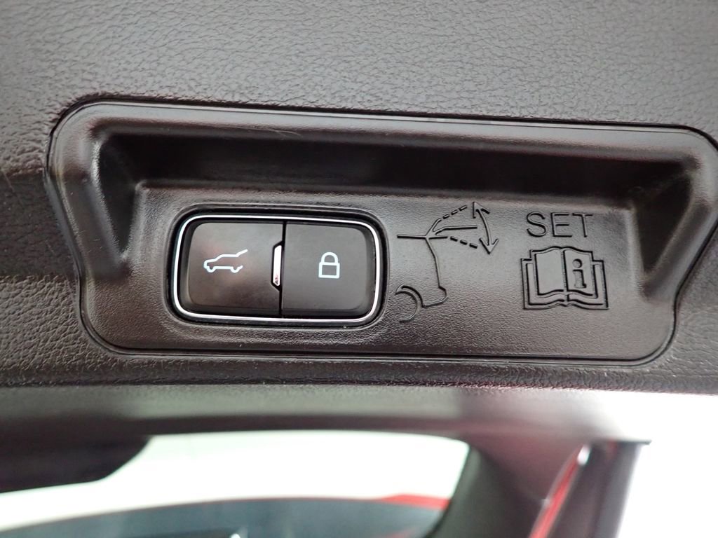 Used 2022 Ford Explorer ST w/ Equipment Group 401A image 19