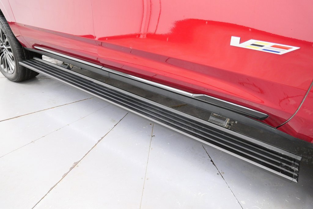 Used 2023 Cadillac Escalade ESV V image 42