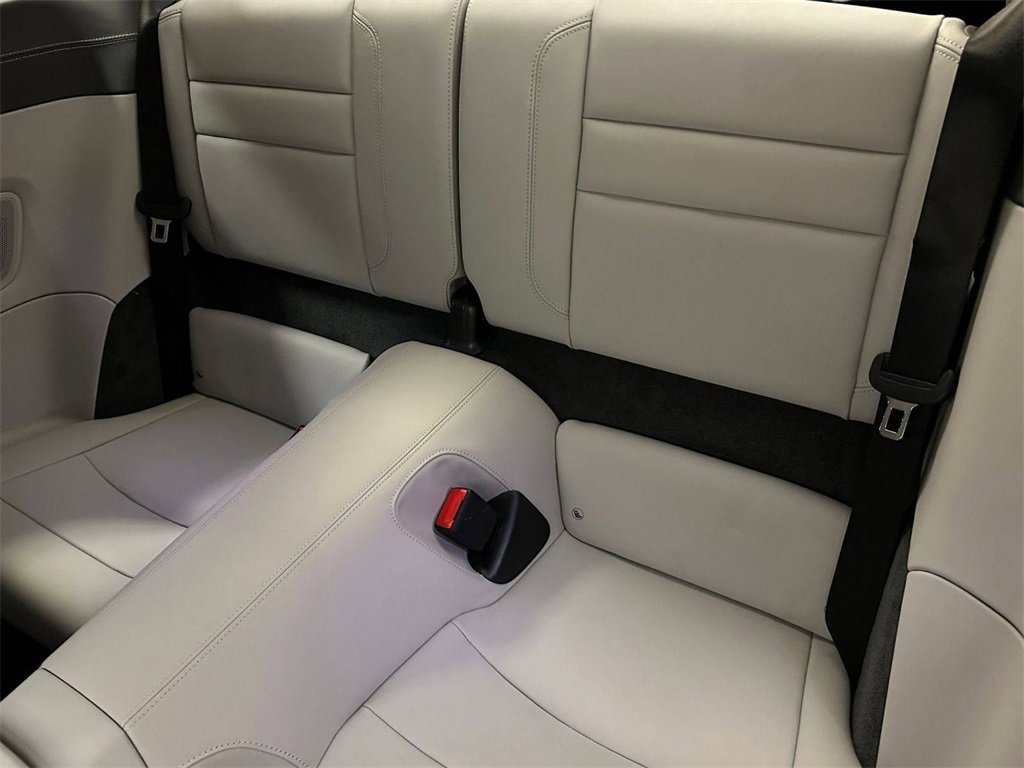 Used 2024 Porsche 911 Carrera image 29