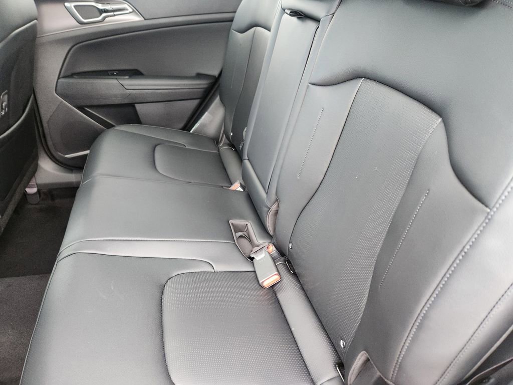 New 2026 Kia Sportage EX image 10