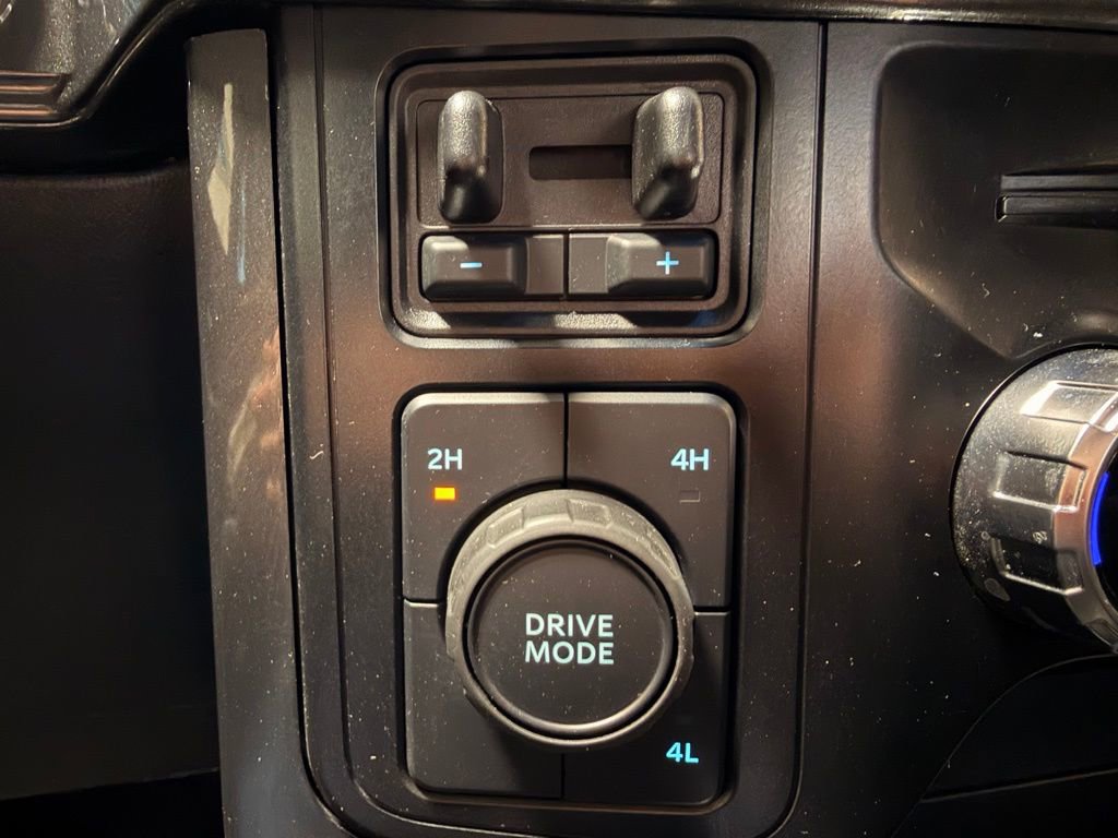 Used 2023 Ford F150 XLT w/ Equipment Group 302A High image 40