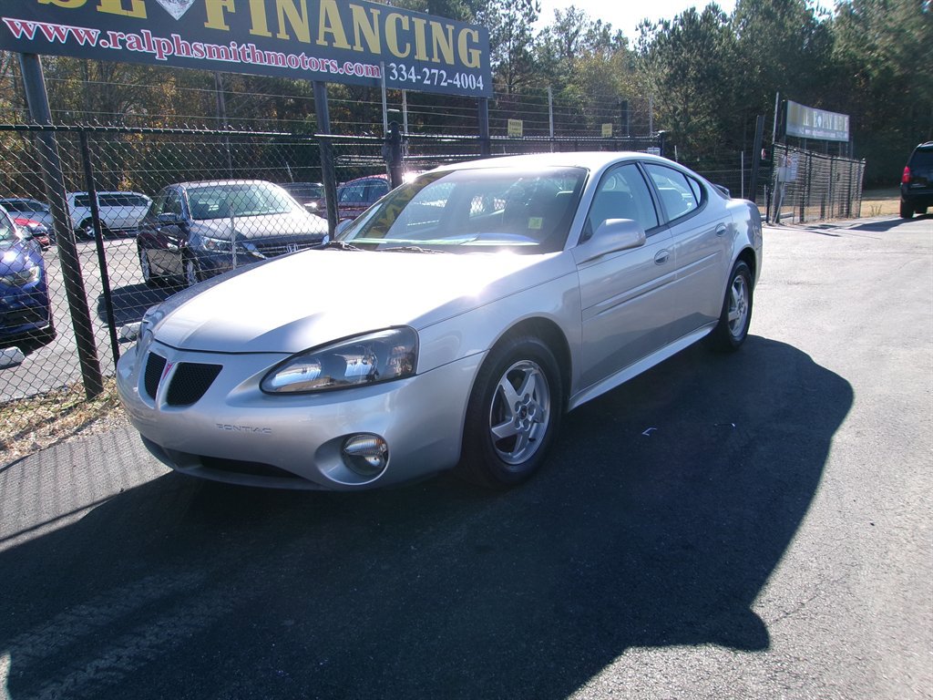 Used 2004 Pontiac Grand Prix GT w/ Drivers Package image 14