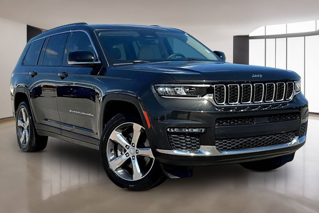 Used 2022 Jeep Grand Cherokee L Limited image 11