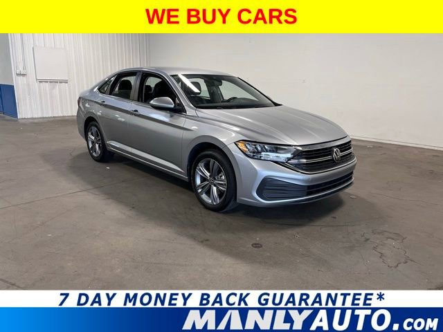 Used 2024 Volkswagen Jetta SE image 1