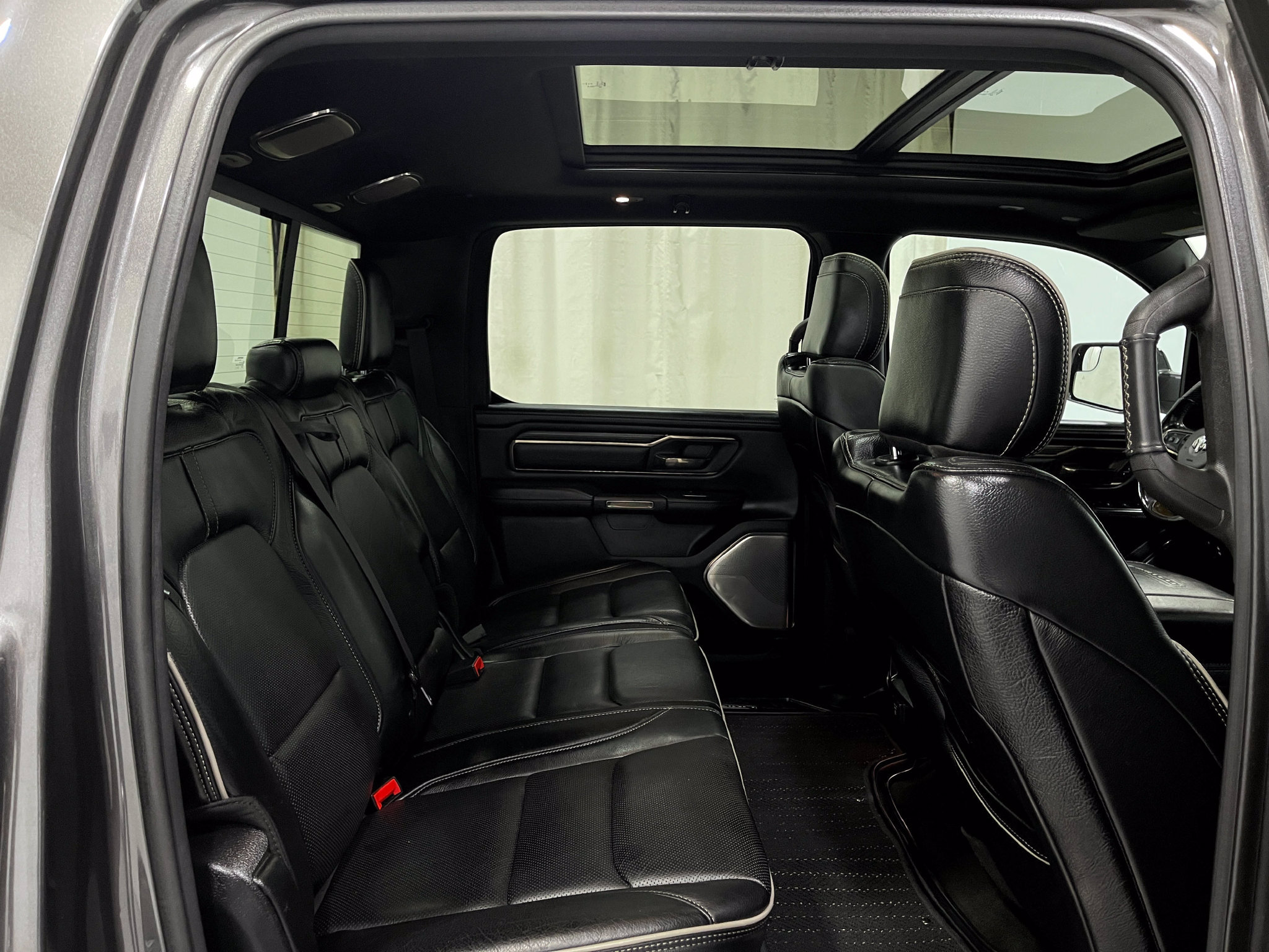 Used 2021 RAM 1500 Limited w/ Night Edition AWD/4WD image 29