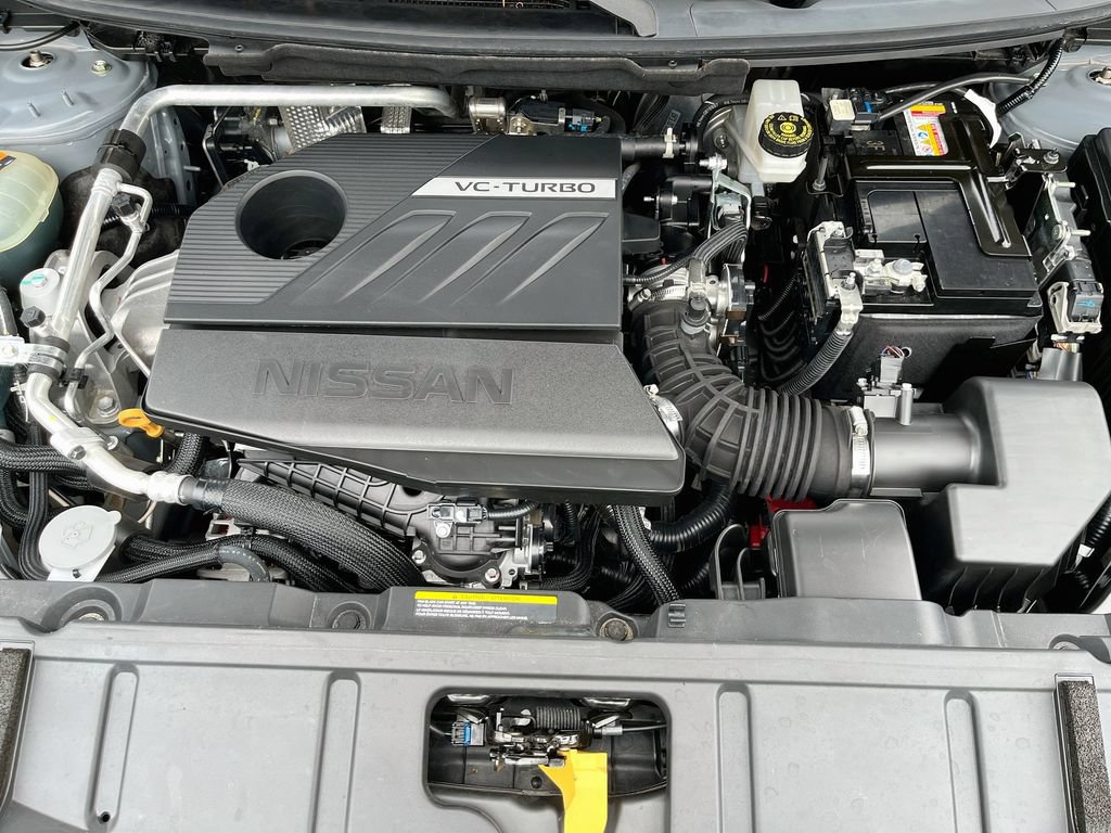 Used 2023 Nissan Rogue Platinum w/ Platinum Premium Package FWD image 10
