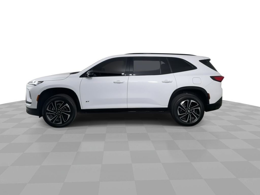 Used 2025 Buick Enclave Sport Touring image 5