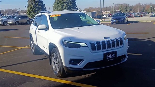 Used 2019 Jeep Cherokee Limited image 5