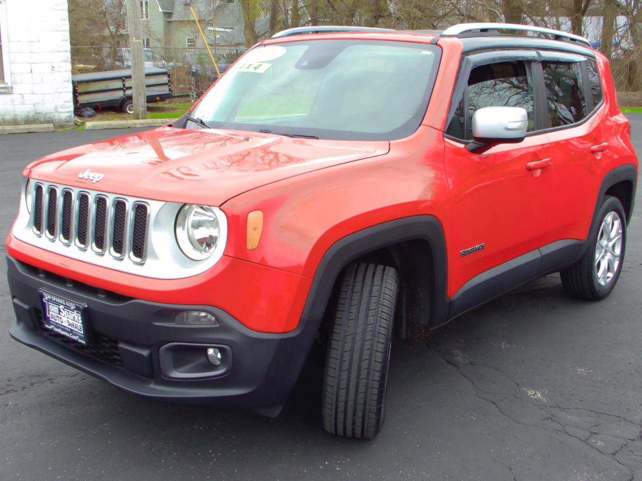 Used 2016 Jeep Renegade Limited image 4