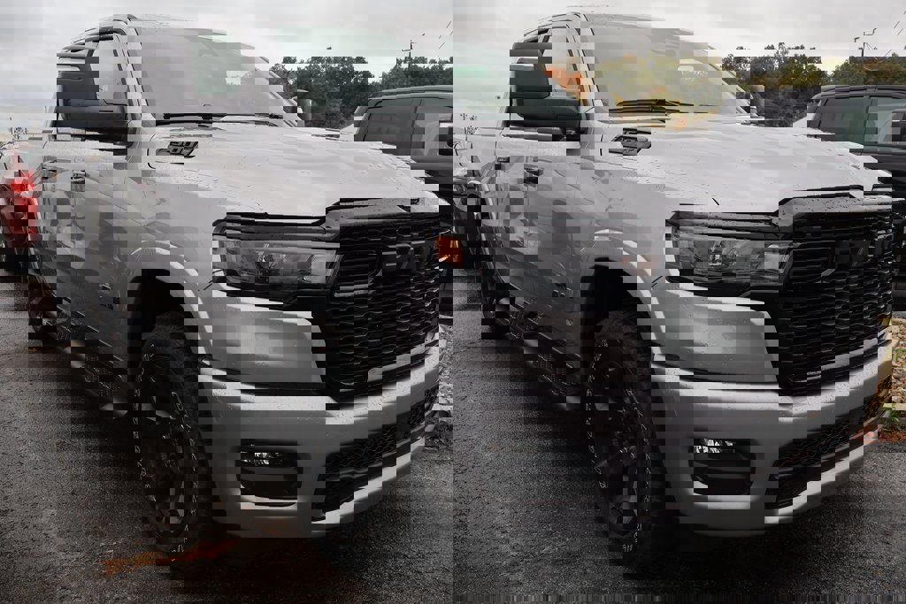 Used 2025 RAM 1500 Big Horn image 2