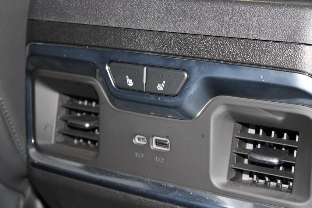 Used 2025 GMC Sierra 2500 Denali w/ Denali Reserve Package image 37