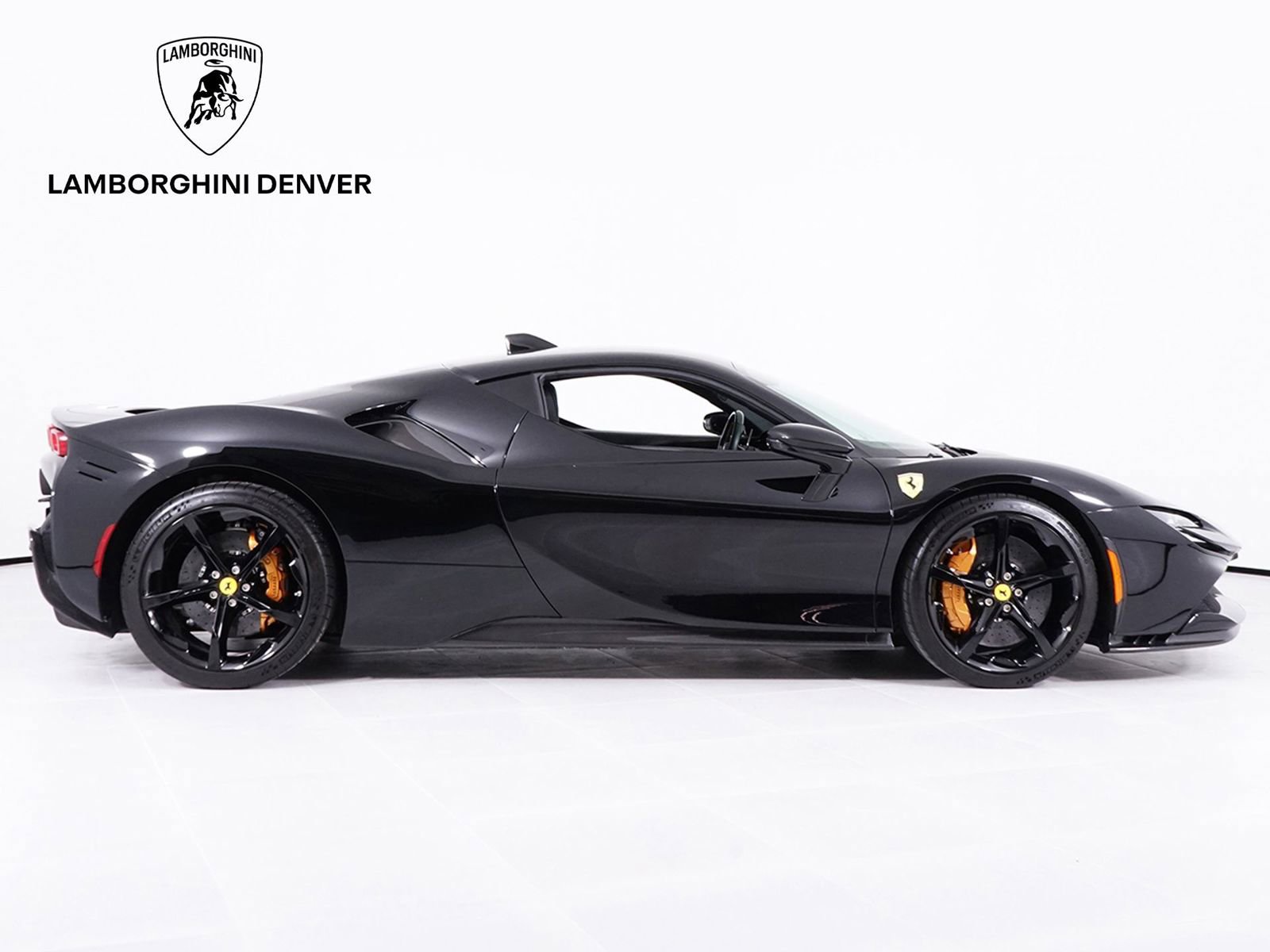 Used 2023 Ferrari SF90 Stradale image 9