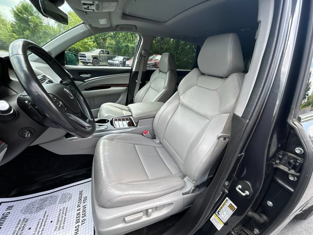 Used 2016 Acura MDX w/ Technology Package AWD/4WD image 17