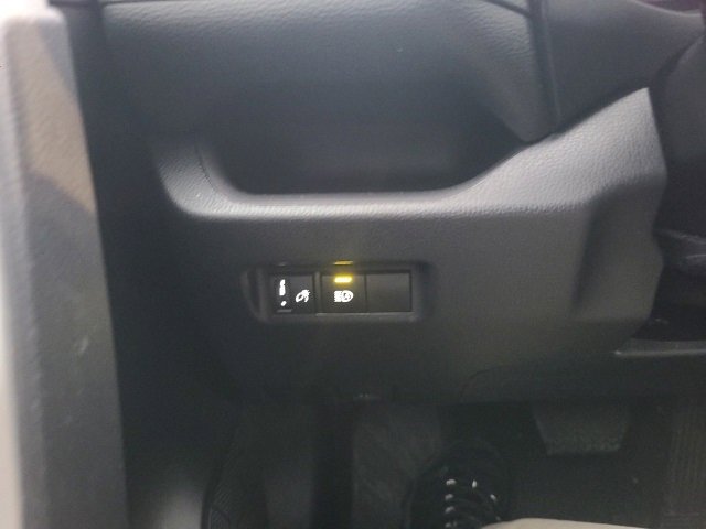 Used 2023 Toyota RAV4 XLE image 25