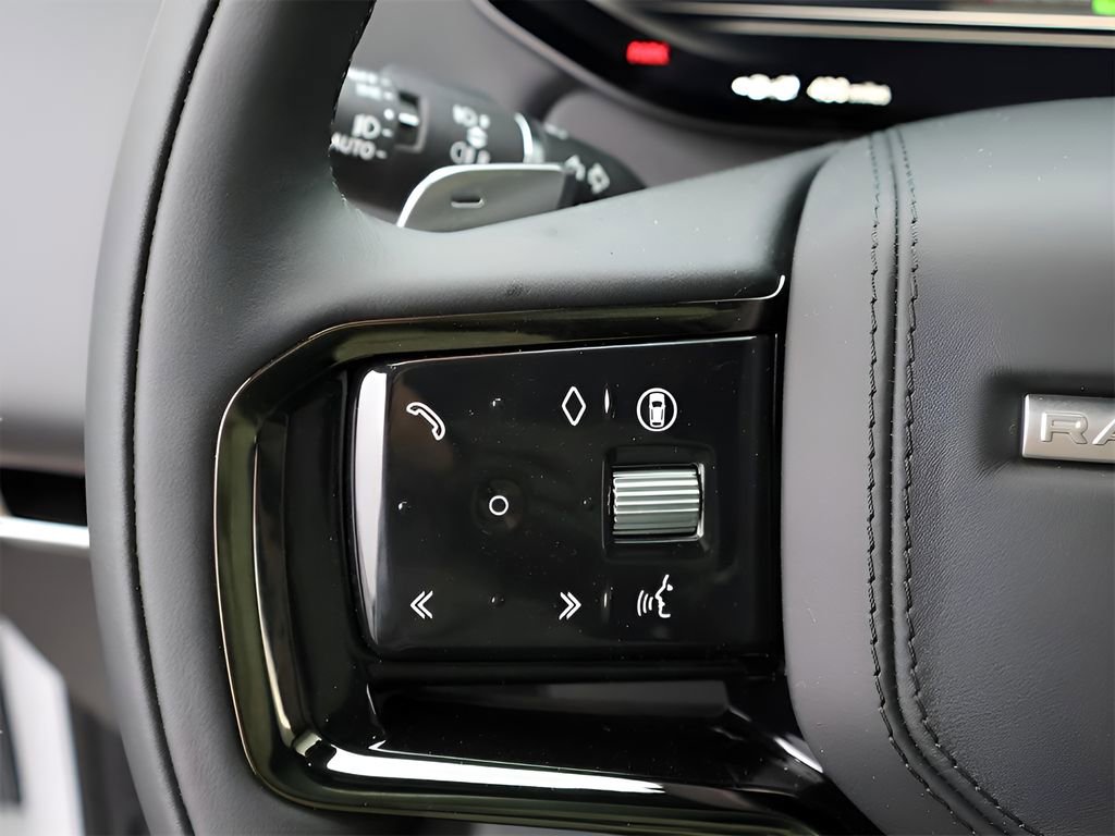 New 2025 Land Rover Range Rover Sport Dynamic SE image 36