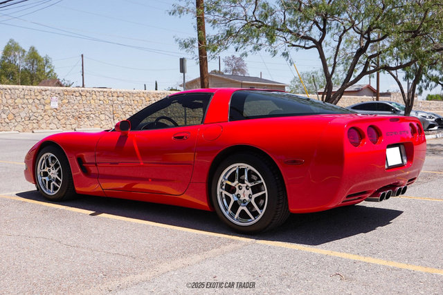 Used 1999 Chevrolet Corvette Coupe w/ Memory Pkg RWD image 20