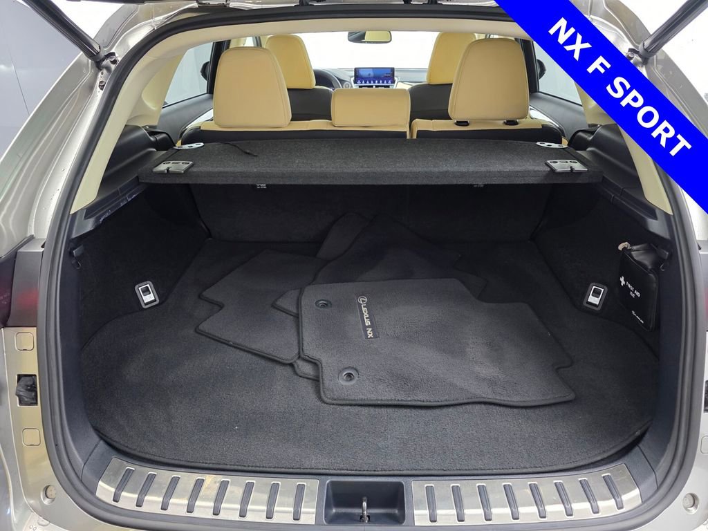 Used 2018 Lexus NX 300 FWD w/ Luxury Package image 16