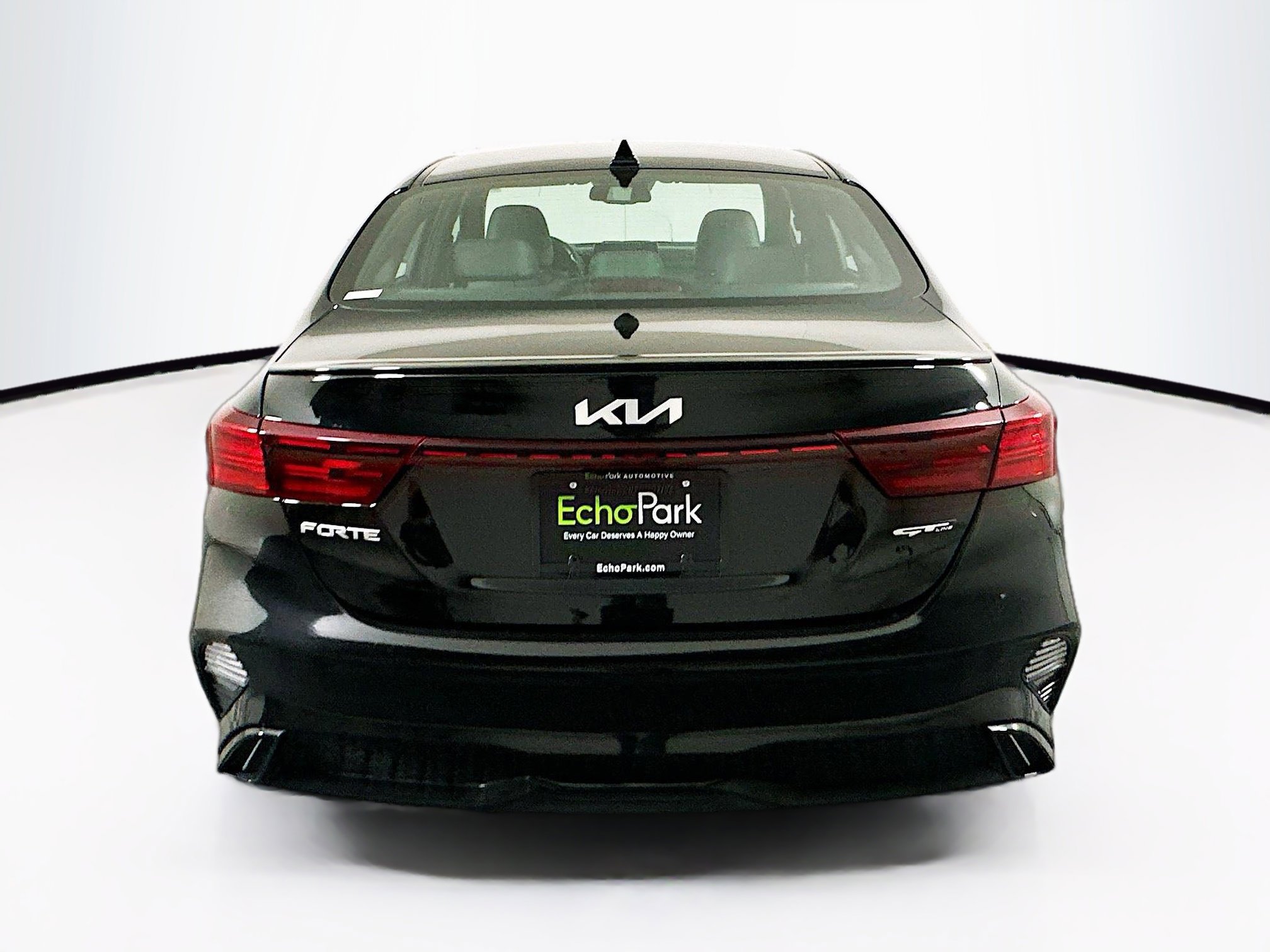 Used 2023 Kia Forte GT-Line image 7