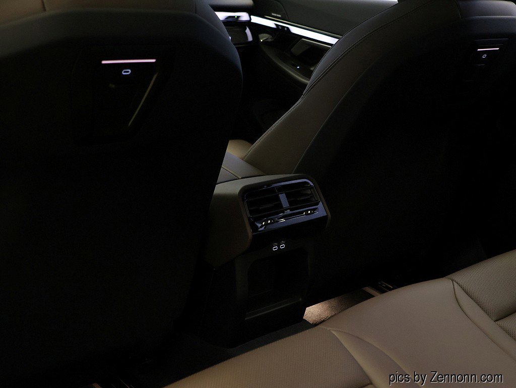 Certified 2025 BMW 540i xDrive image 14