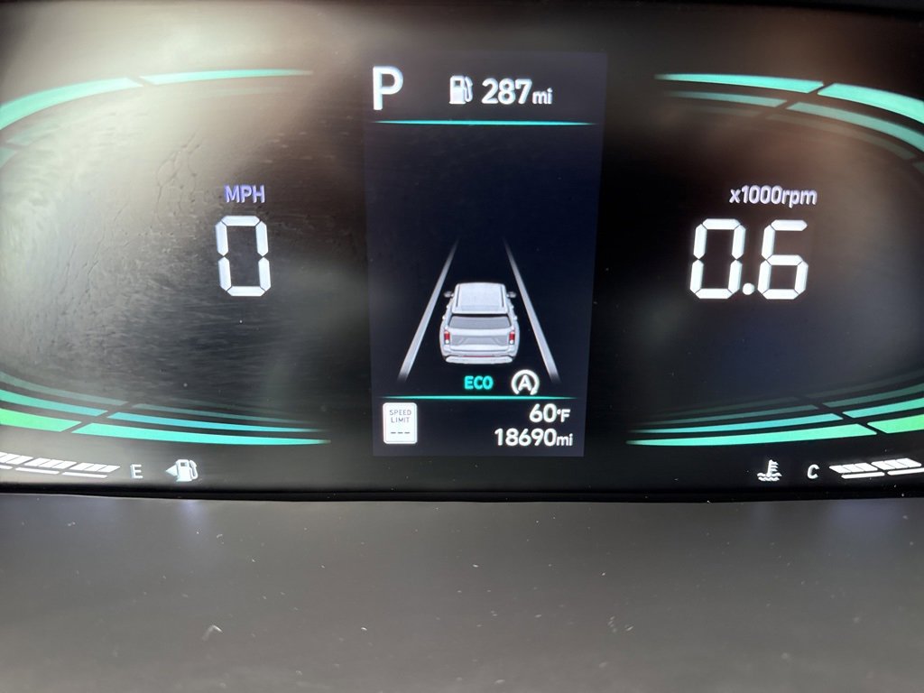 Used 2025 Hyundai Palisade SEL image 27