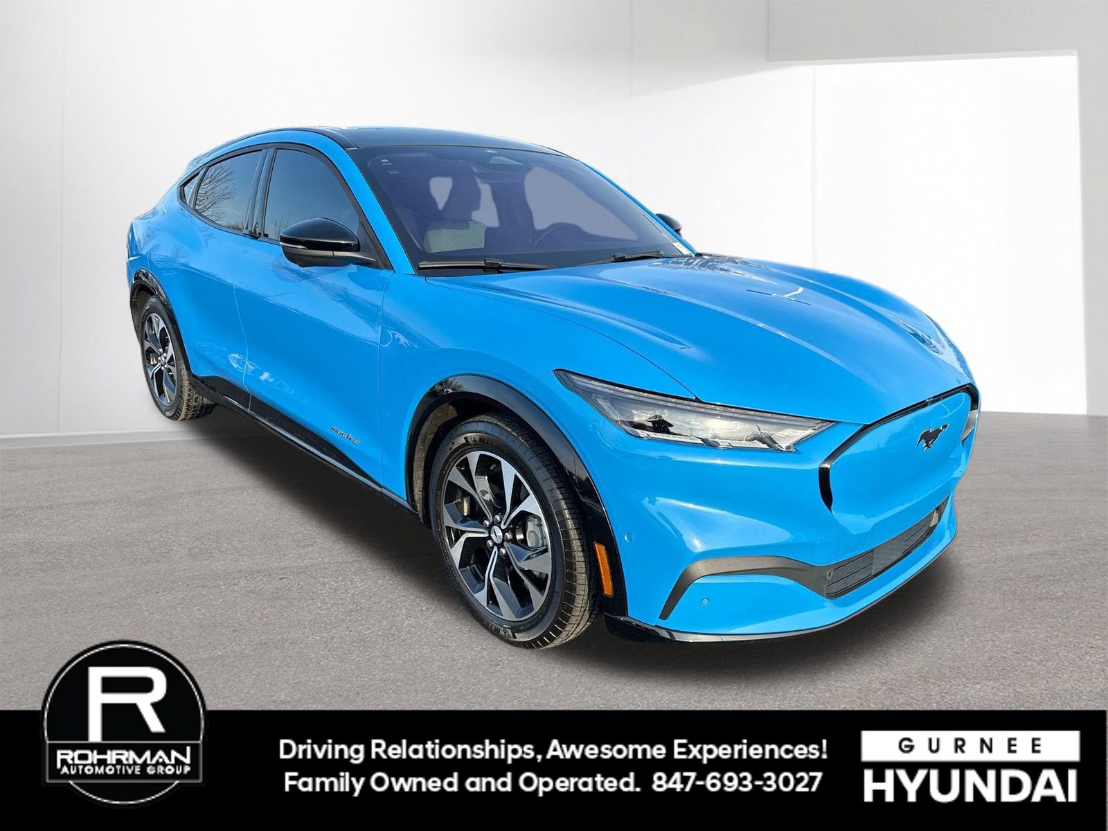 Used 2022 Ford Mustang Mach-E Premium image 2