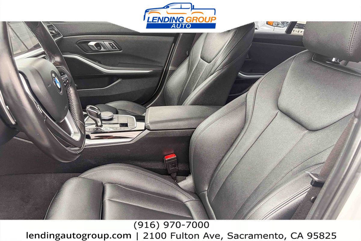 Used 2019 BMW 330i Sedan w/ Convenience Package RWD image 16