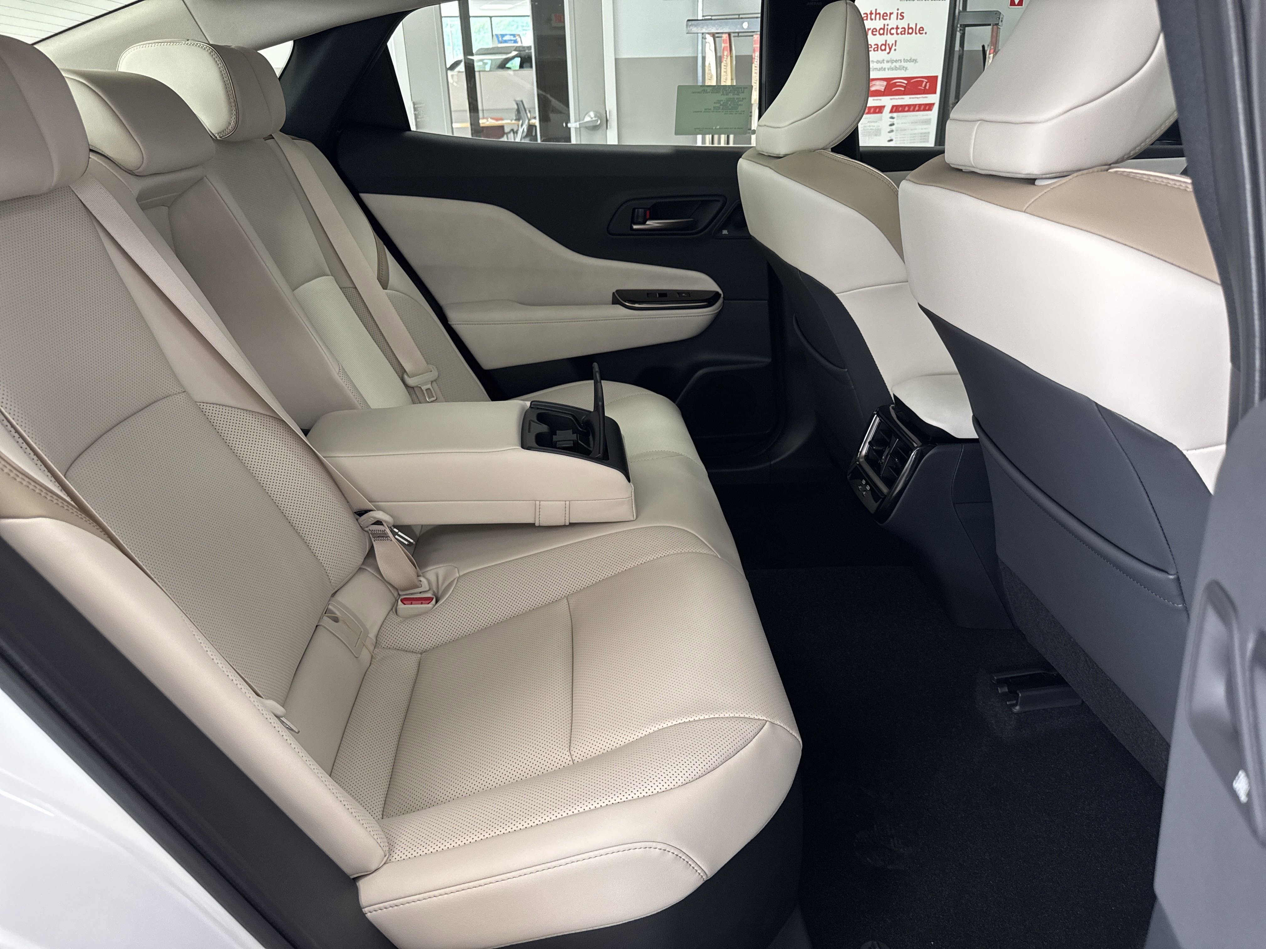 New 2026 Toyota Crown Limited w/ Advanced Technology Package image 25