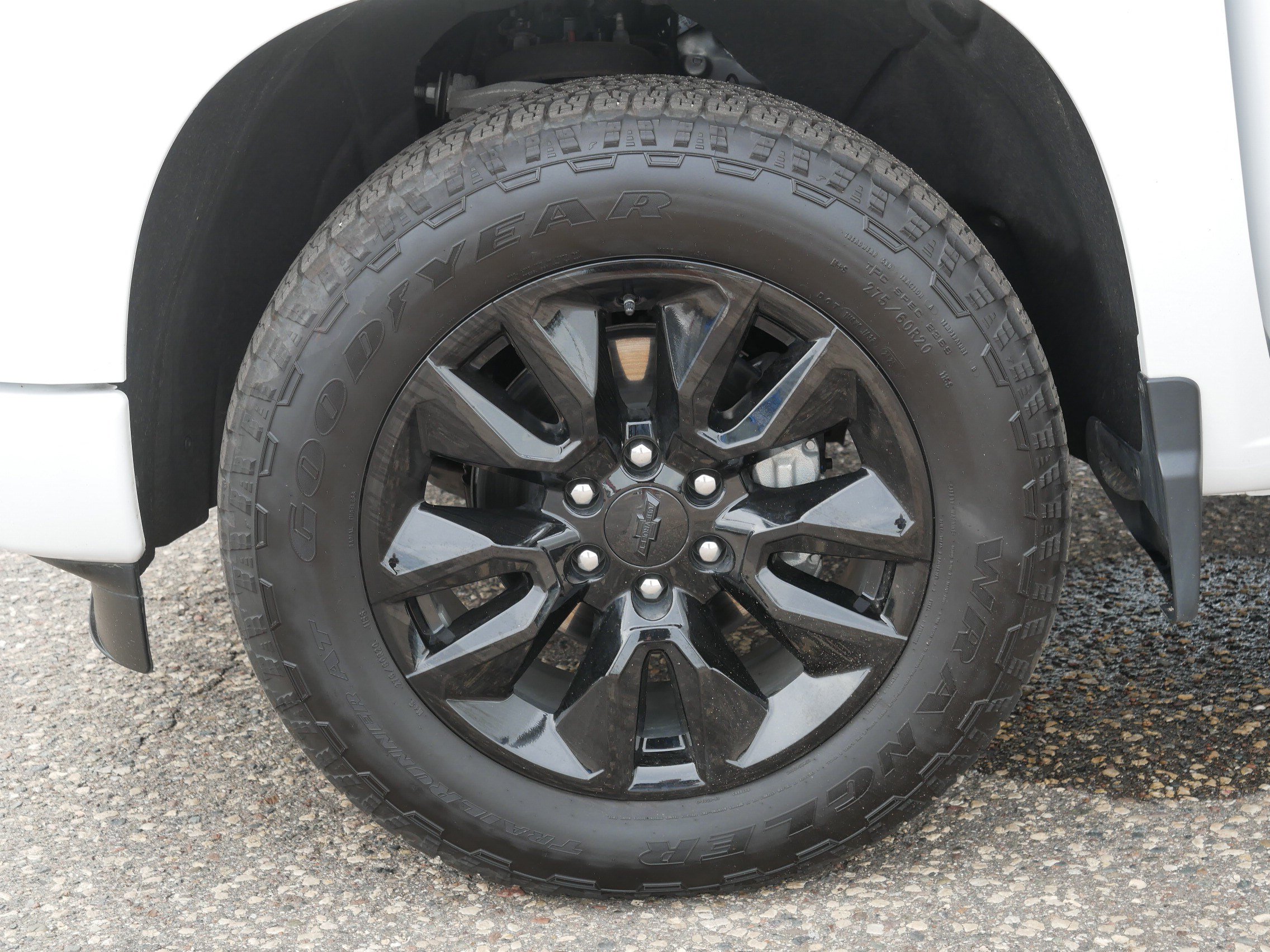 Certified 2026 Chevrolet Silverado 1500 RST AWD/4WD image 15