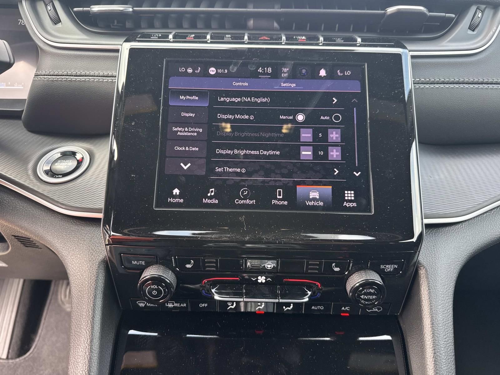 New 2026 Jeep Grand Cherokee L Laredo image 25