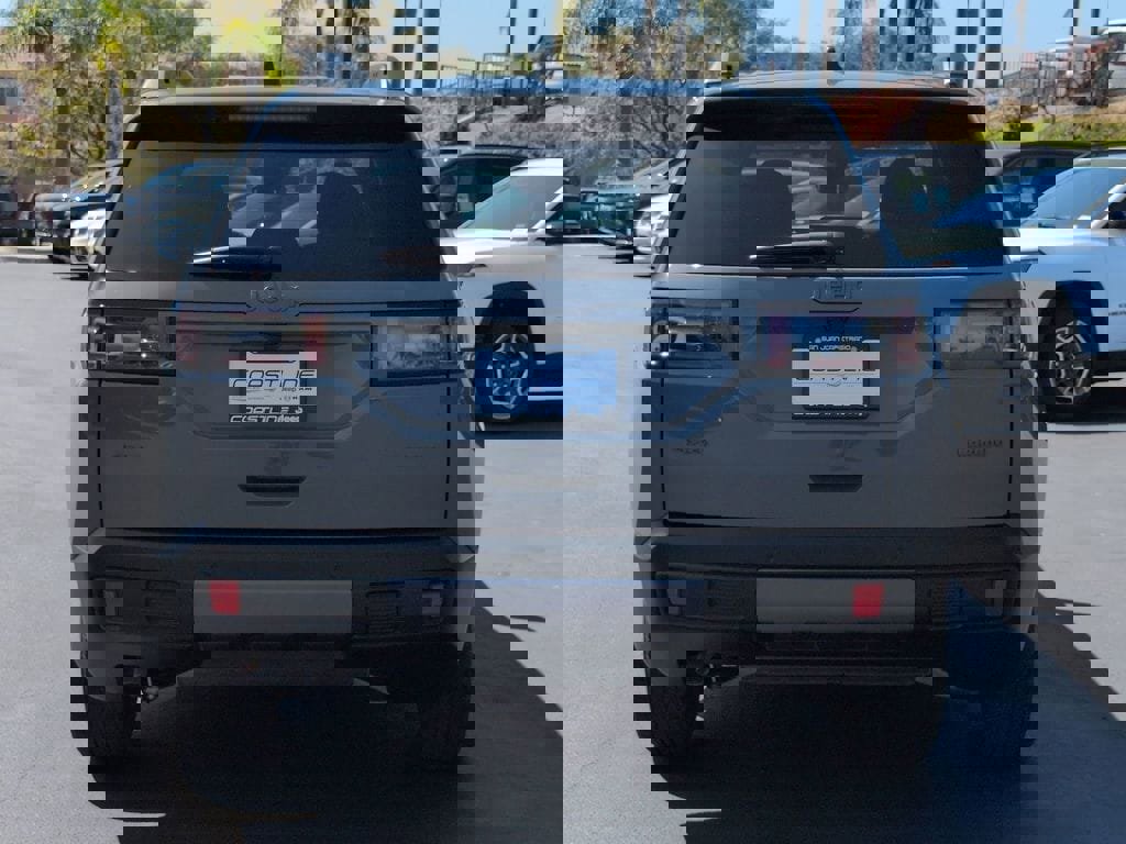 New 2026 Jeep Cherokee Laredo AWD/4WD image 6