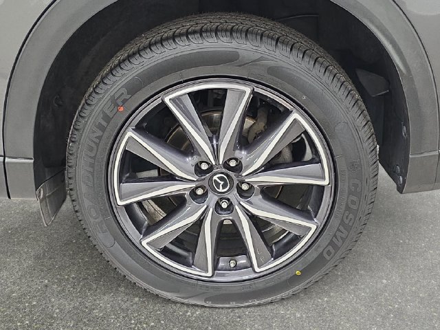 Used 2018 MAZDA CX-5 Touring w/ Preferred Equipment Package AWD/4WD image 30