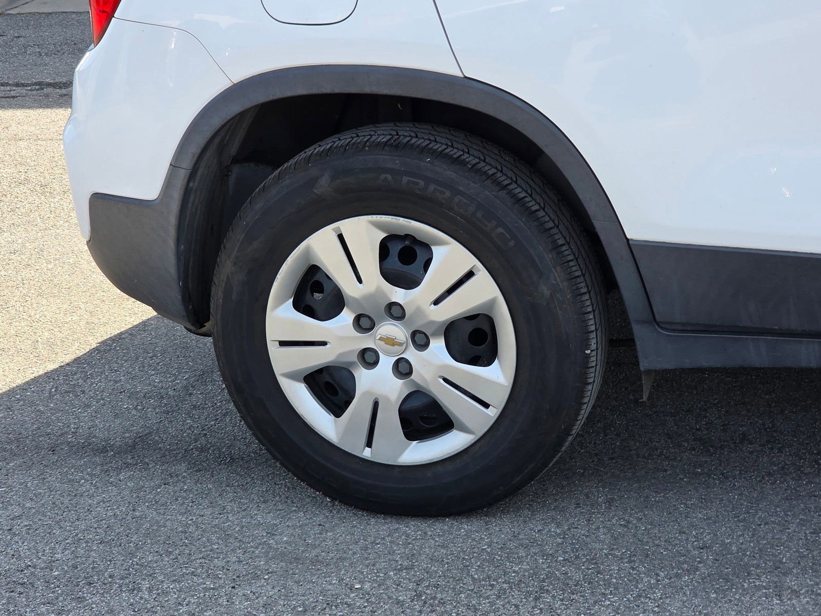 Used 2017 Chevrolet Trax LS image 9