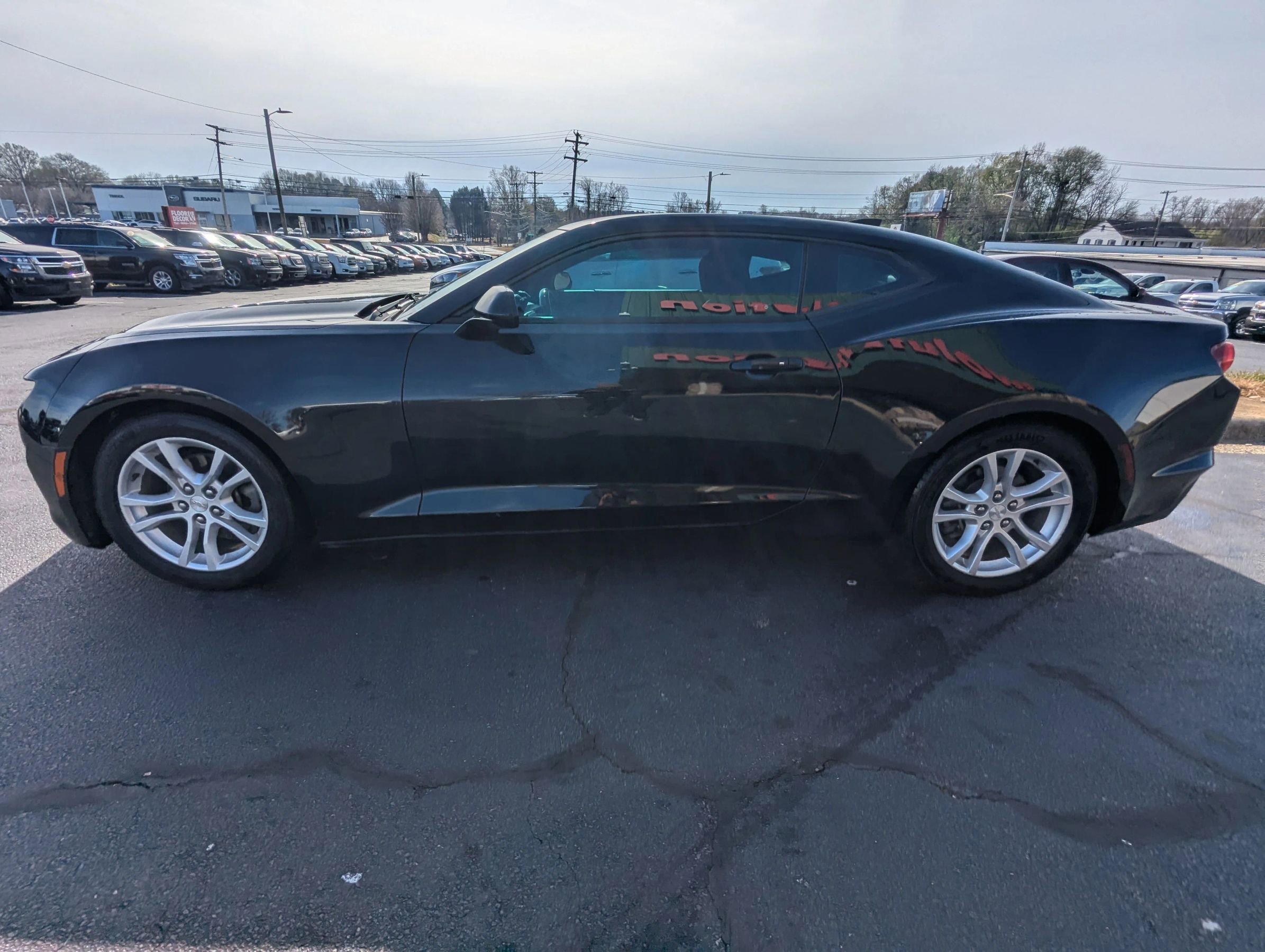Used 2019 Chevrolet Camaro LS RWD image 4