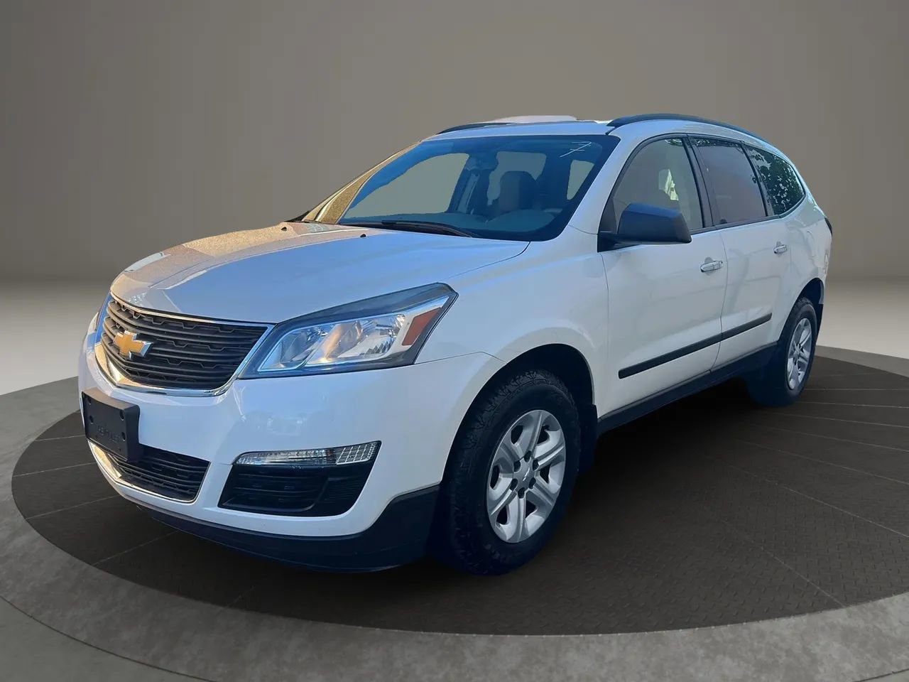 Used 2015 Chevrolet Traverse LS