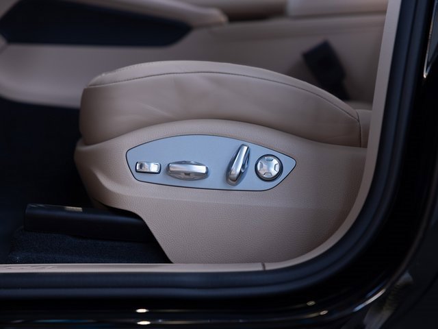 New 2026 Porsche Macan image 39