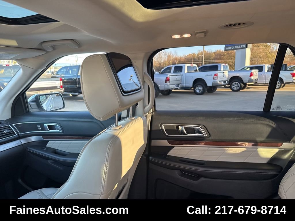 Used 2019 Ford Explorer Platinum image 59