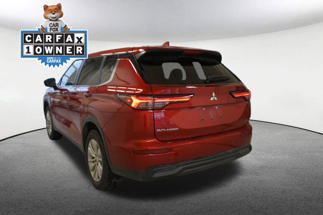 Used 2025 Mitsubishi Outlander ES image 10