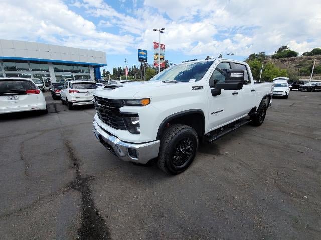 Used 2024 Chevrolet Silverado 3500 W/T AWD/4WD image 4