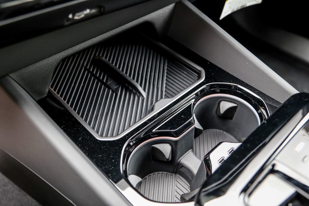 New 2026 BMW 530i xDrive w/ Premium Package image 16