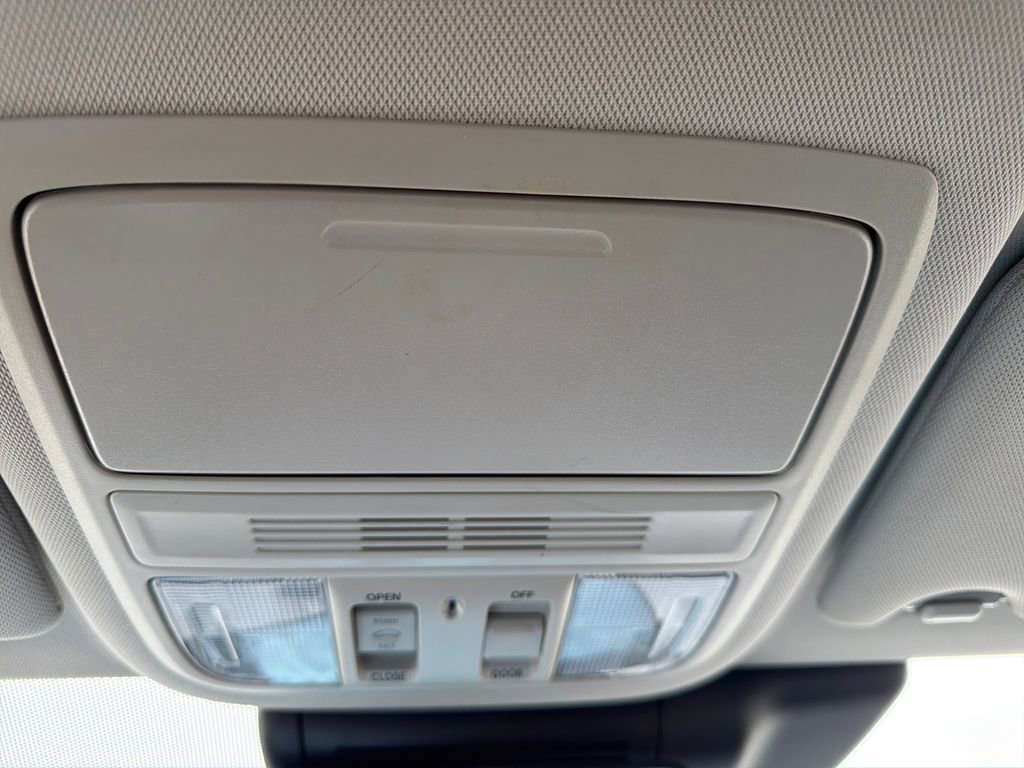 Used 2021 Honda Accord EX-L image 44