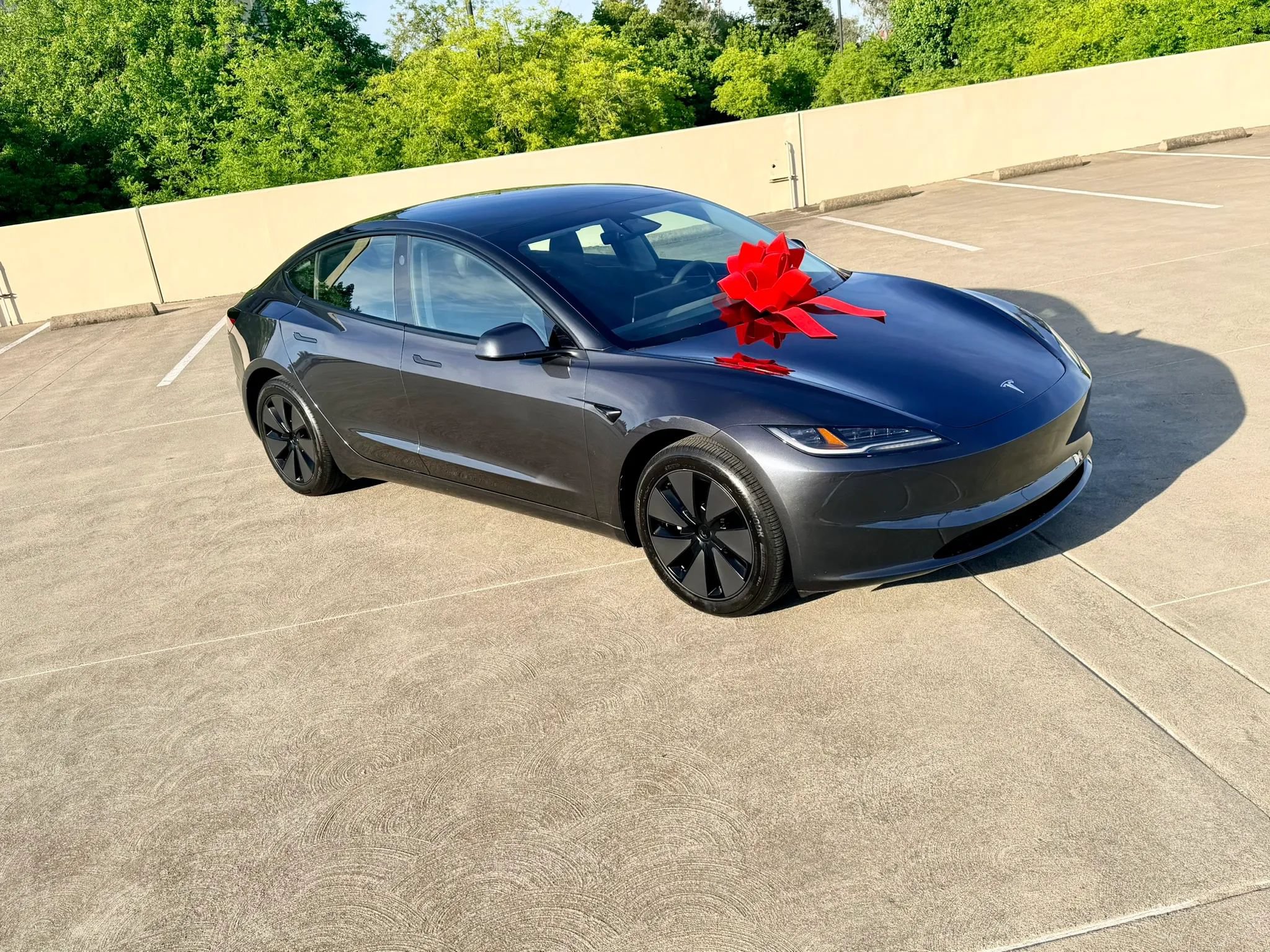 Used 2024 Tesla Model 3 Long Range RWD image 3